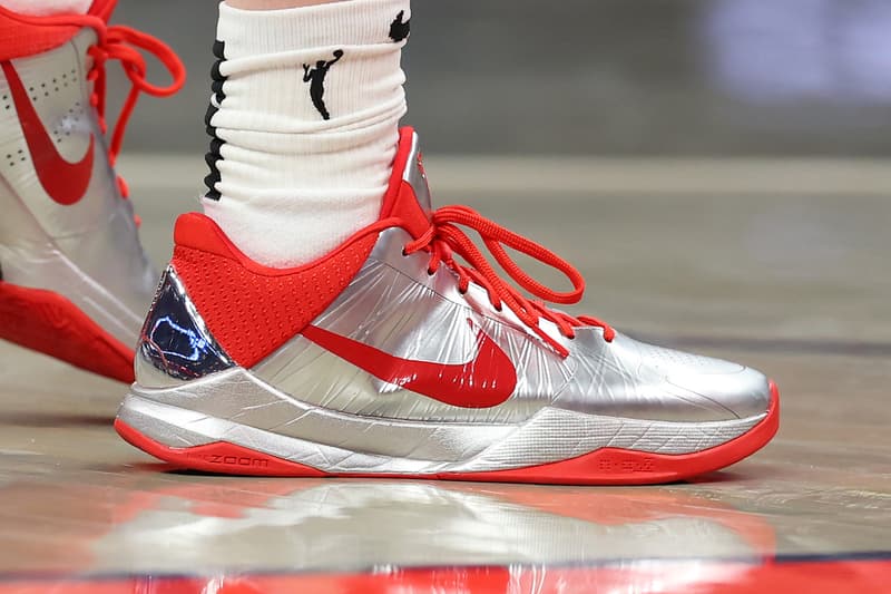Caitlin Clark 首次着用 Nike Kobe 5 Protro 个人 PE 配色「Rookie of the Year」鞋款