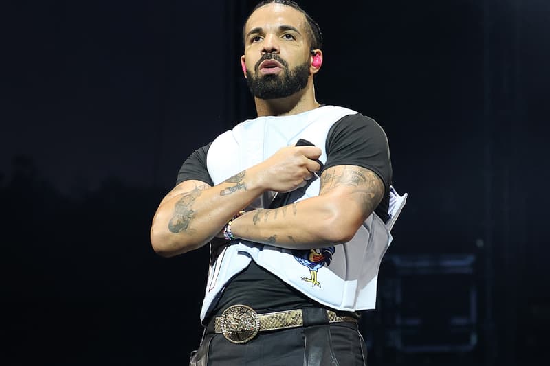 Drake 疑似豪掷重金入手 2Pac Death Row Records 传奇项链