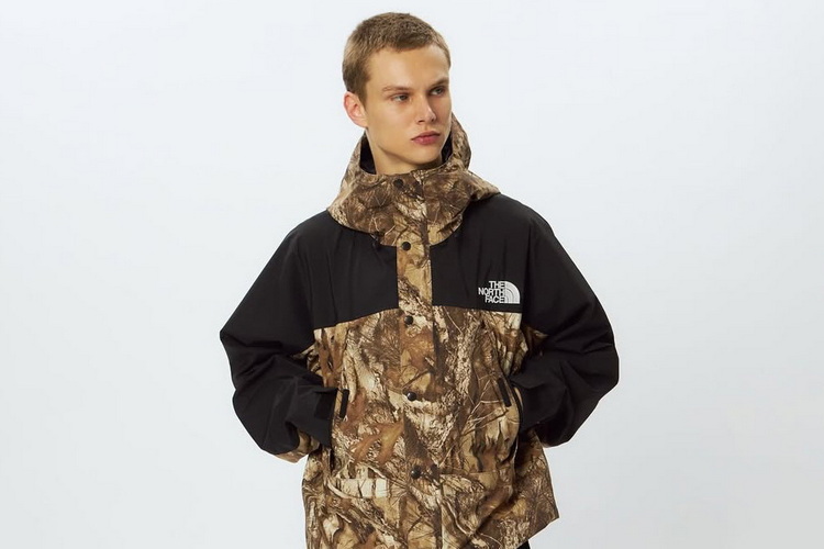 Supreme 联名平替？THE NORTH FACE 推出全新落叶迷彩夹克