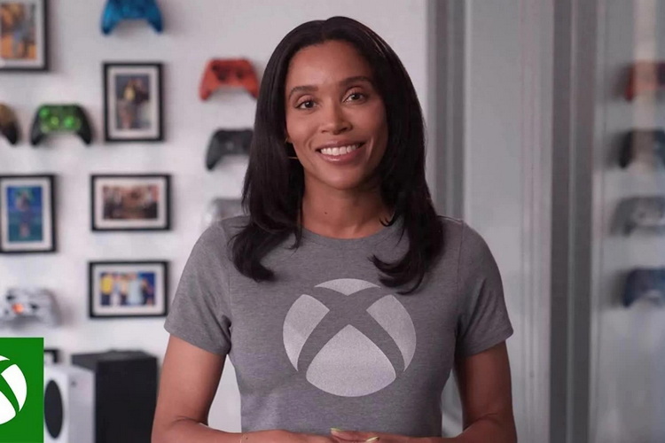 微软确认下一代 Xbox 硬件开发中，官方掌机也已在筹备