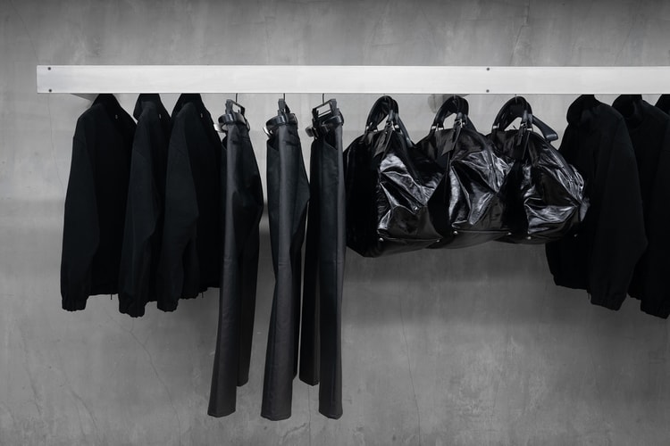 Omar Afridi 携手 Vuja Dé 推出全黑联乘系列「NOIR」