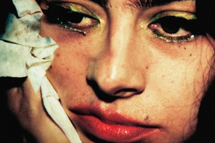 Charli XCX 在《The Moment》预告中直面《BRAT》爆红压力