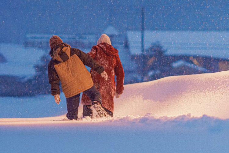 是枝裕和 × 藤本树：《蓦然回首》真人版电影超特报前导预告释出