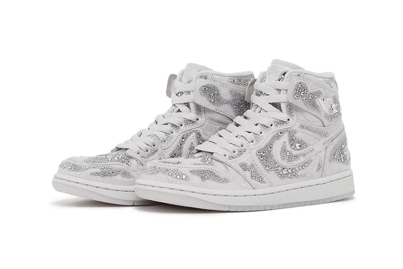 Swarovski × Air Jordan 1 High OG 售价超过 1,000 美元，水晶联名鞋款即将登场