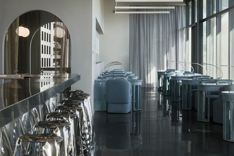 Duett Interiors 打造 Cure Nailhouse：既是美甲沙龙，也是艺术画廊