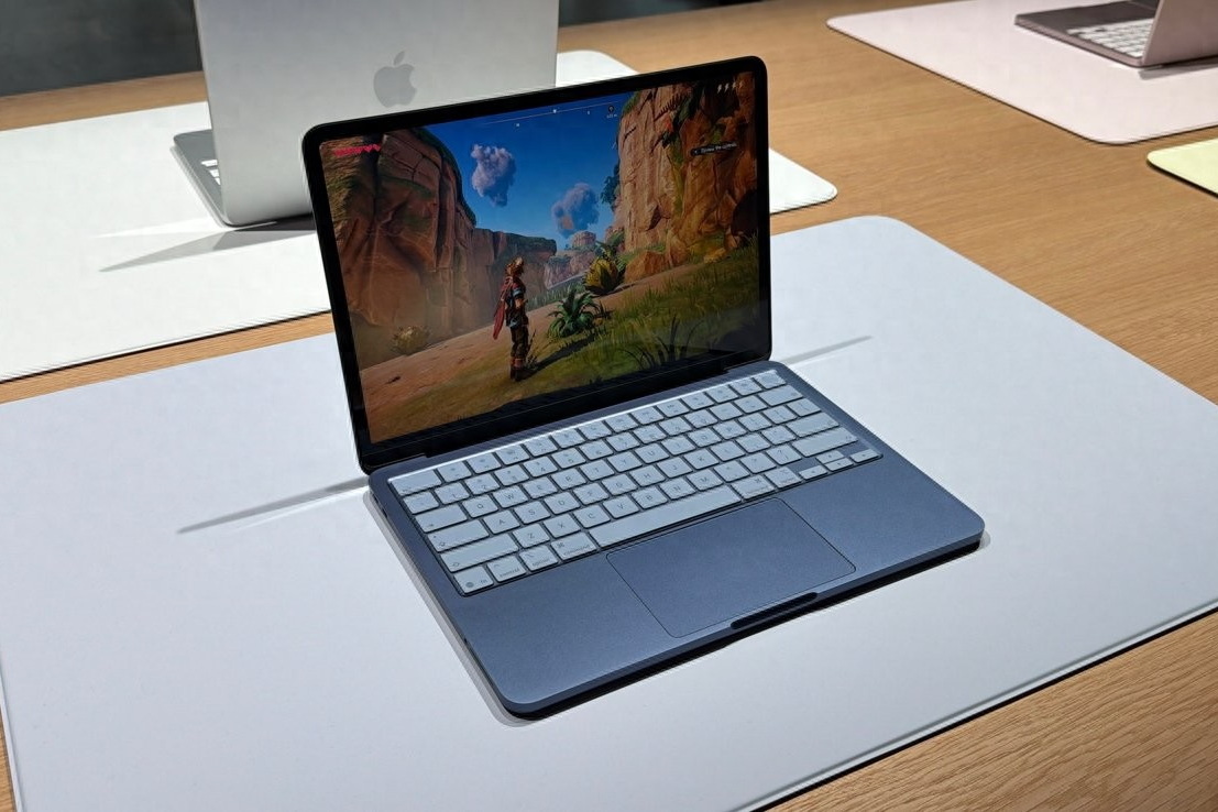 MacBook Neo 基准测试成绩接近 iPhone 16 Pro 与 M1 表现相当