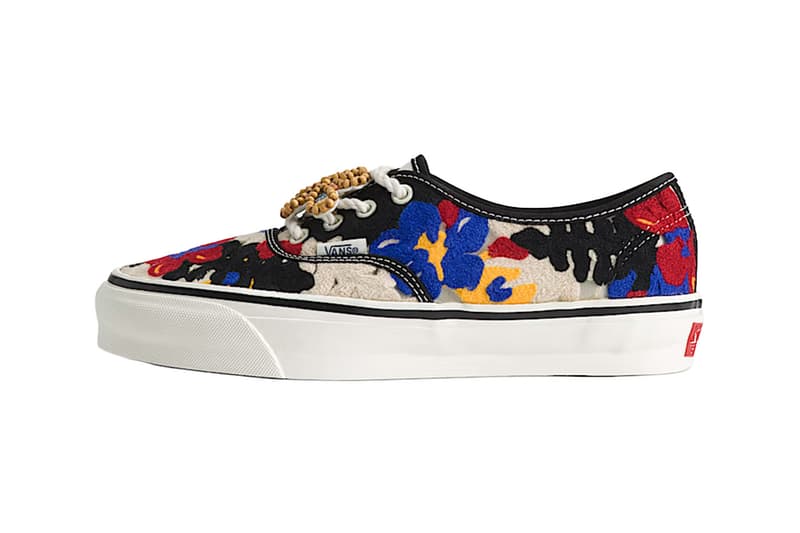 Vans 推出全新手工花卉刺绣 Premium Authentic 44 鞋款