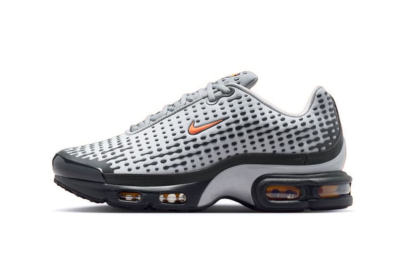 Nike 为 Air Max Plus VII「Smoke Grey」鞋款注入炽热「Hot Curry」点缀