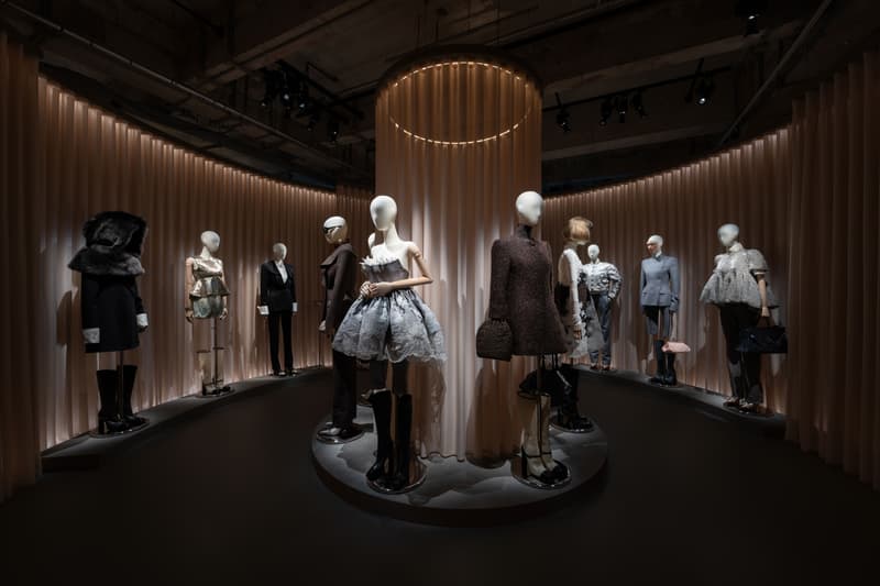 走进「McQueen: 表象之下」上海沉浸式展览