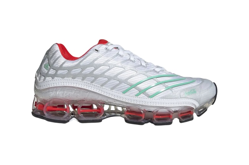 Coca‑Cola × adidas Megaride F50 冰爽纯白配色鞋款登场
