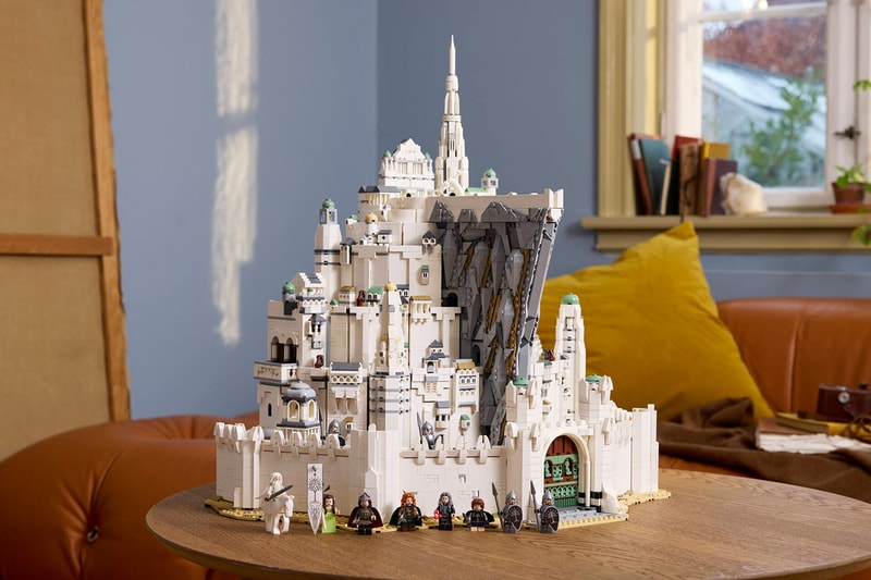 LEGO 正式发布 Icons 系列新品《The Lord of the Rings: Minas Tirith》