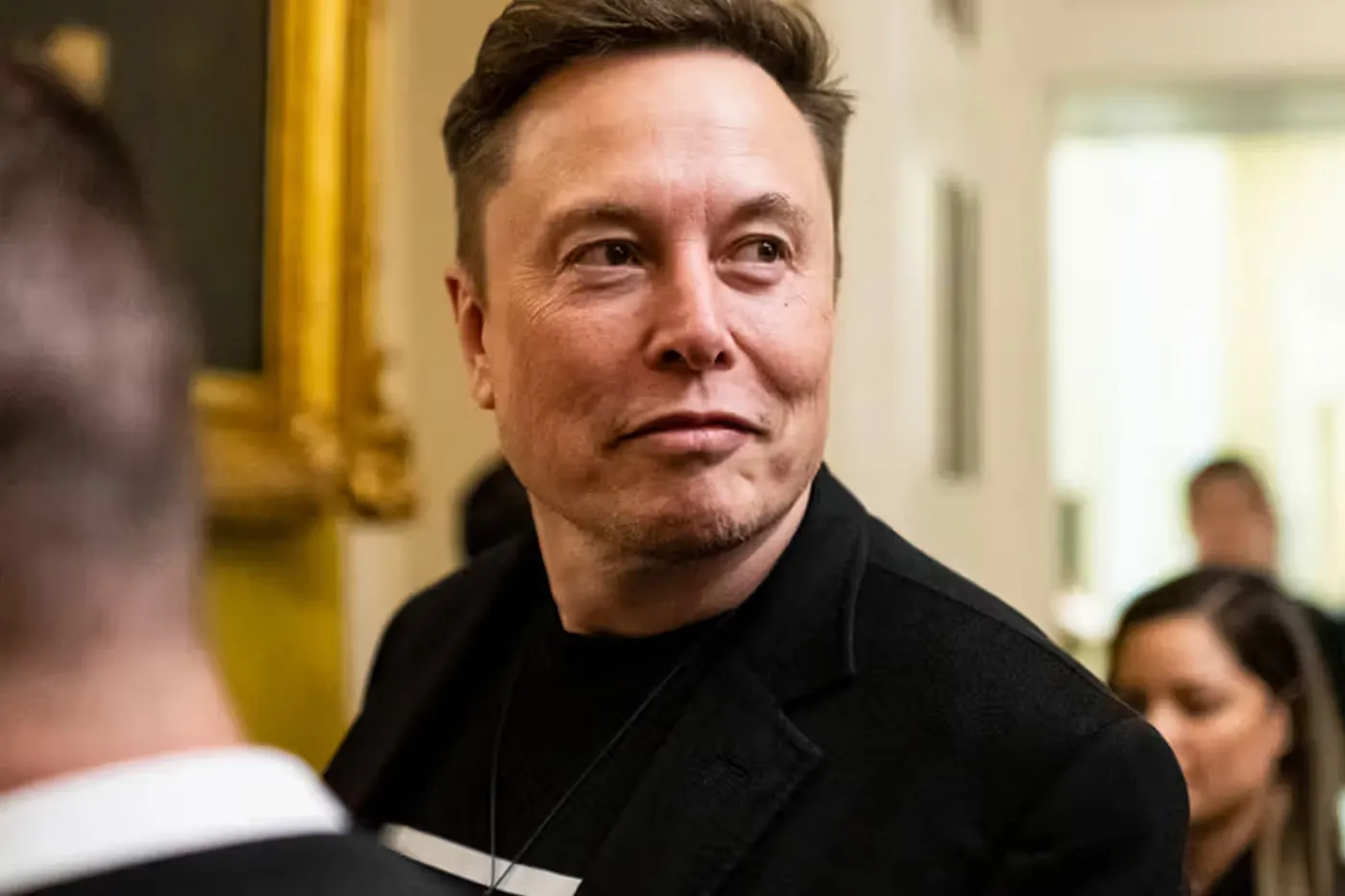 SpaceX IPO 令 Elon Musk 成为全球首位「兆美元富豪」