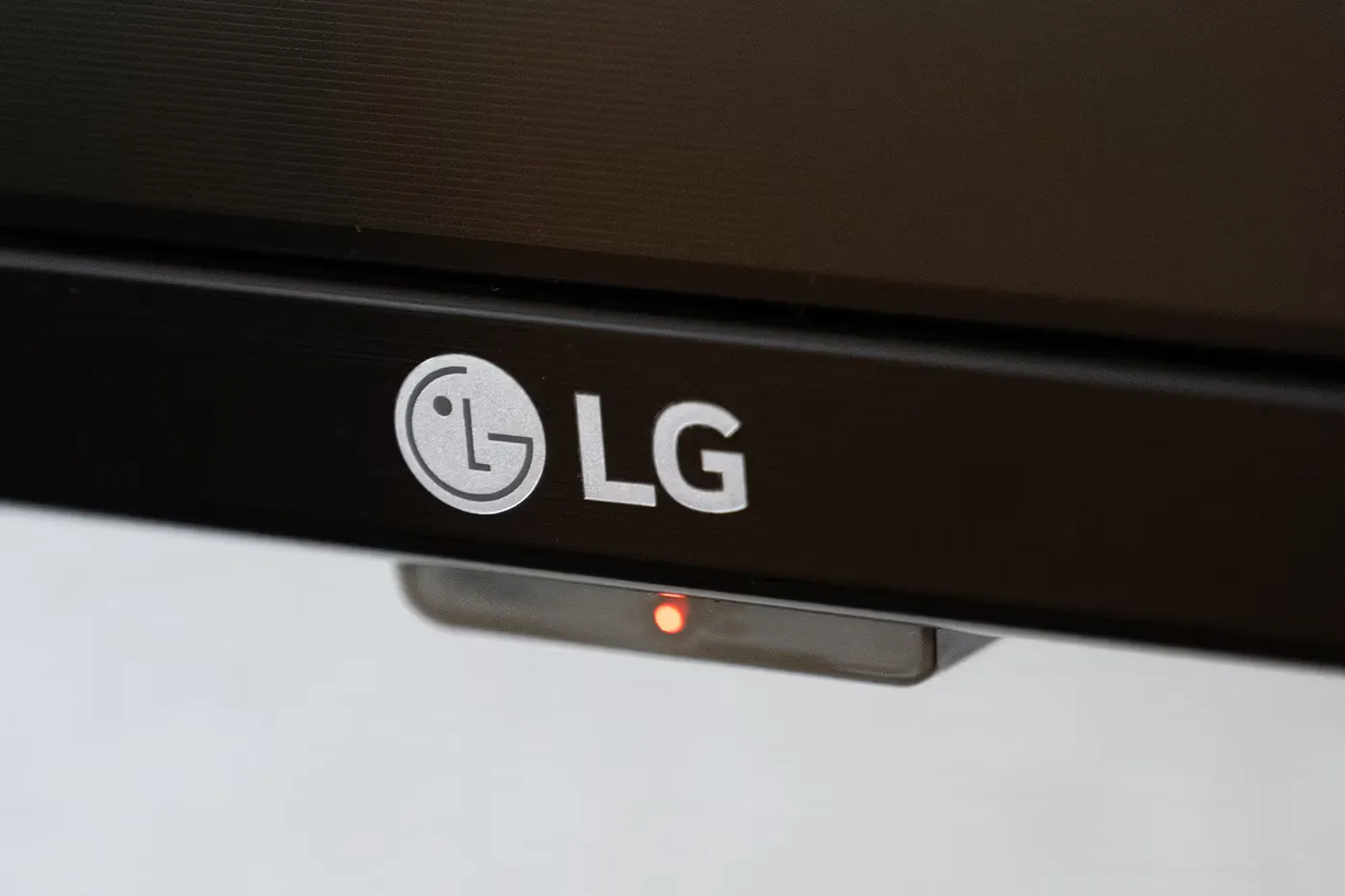 LG UltraGear 25G590B：全球首款原生 1000Hz FHD 电竞显示器