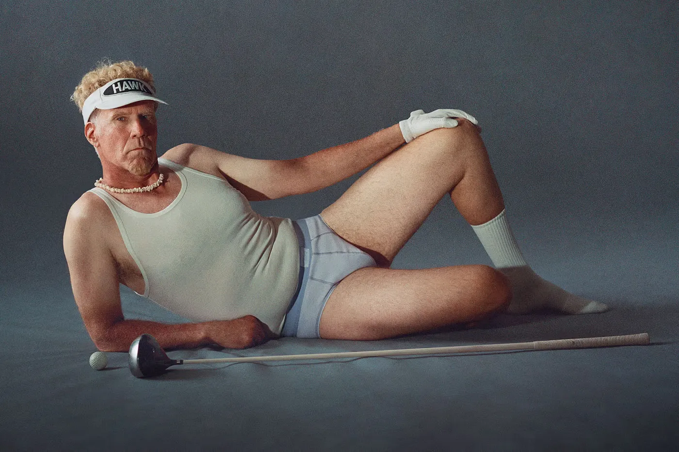 SKIMS 找来 Will Ferrell 高球传奇分身 Lonnie「The Hawk」Hawkins 带头演绎最新男装广告企划