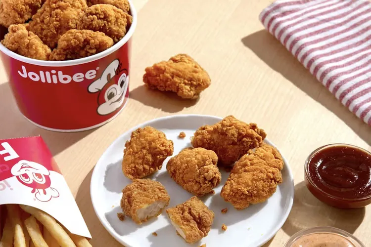 Jollibee 将招牌 Chickenjoy 变身一口鸡块登陆全美分店