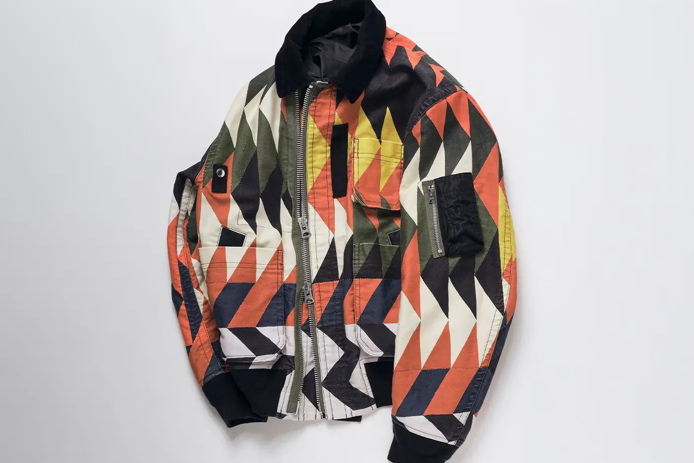 sacai 携手 A.P.C. 推出聚焦工艺细节的第 3 个联乘系列