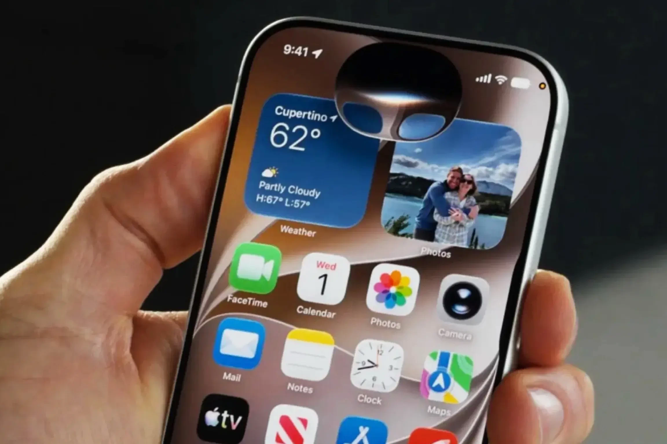 苹果推送 iOS 27 公测版，Siri 首次作为独立应用亮相