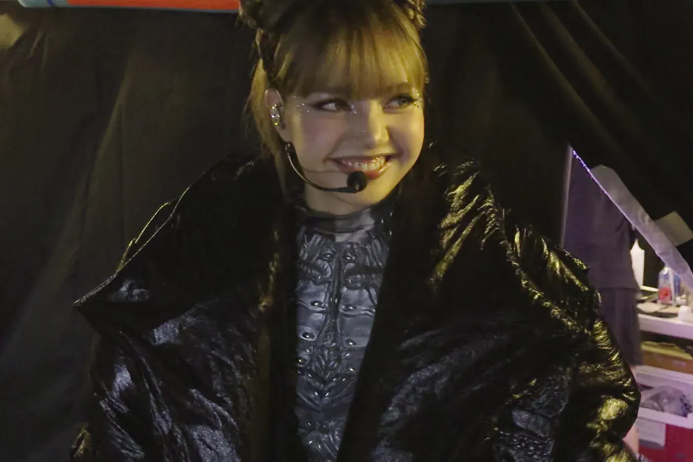 LISA 将发布纪录片《Always Lalisa》，定格个人发展关键一年