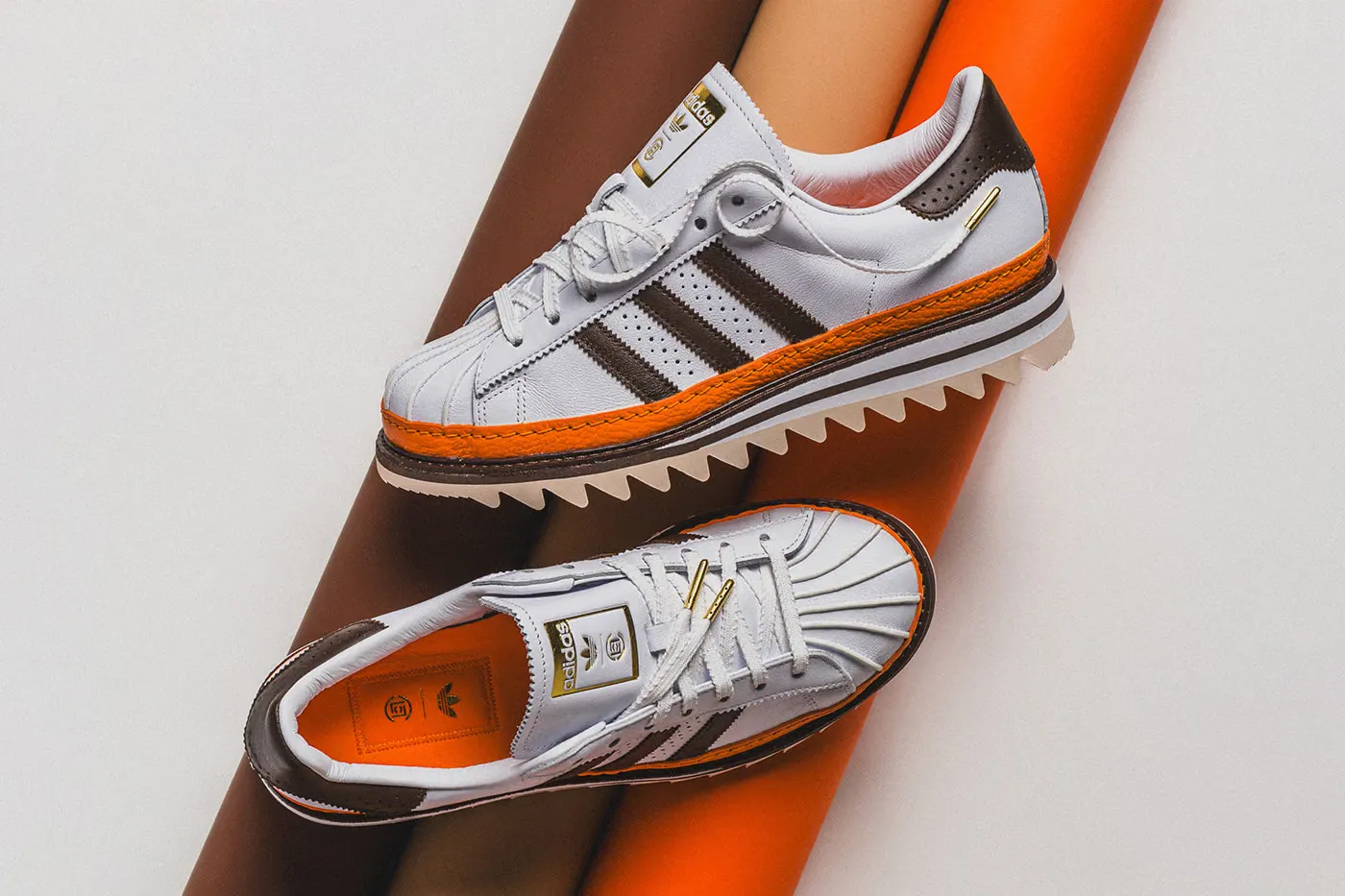 adidas Originals × CLOT Superstar「Unity Orange」球鞋将于本周发售