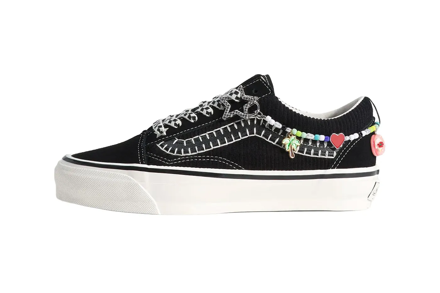 Vans 携手 Cocona Hiraki 回归,推出趣味十足的 Premium Old Skool「Black」配色鞋款
