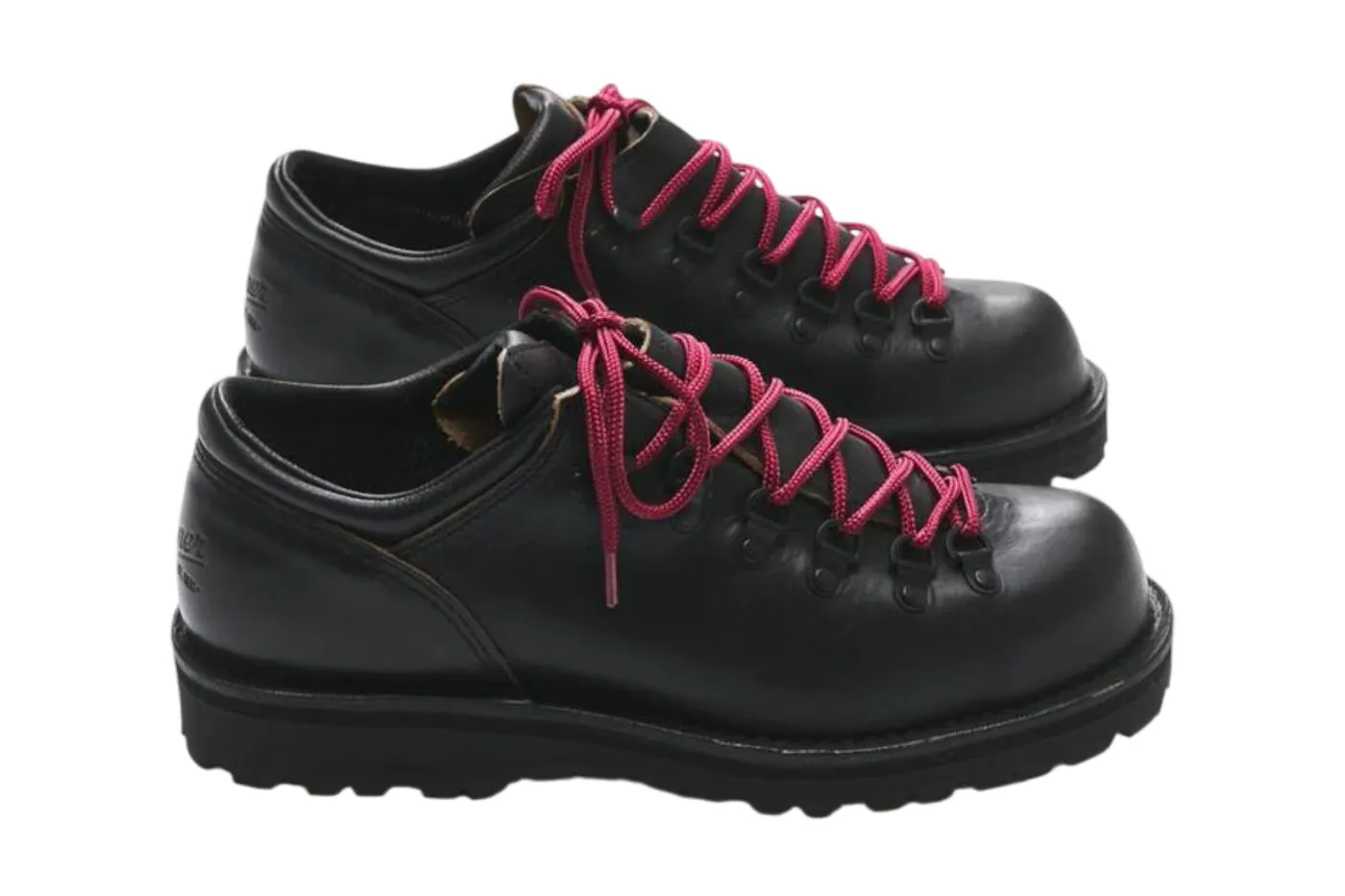Danner「MT RIDGEE – Chromexcel」登山靴将以 JOURNAL STANDARD 独家款发售