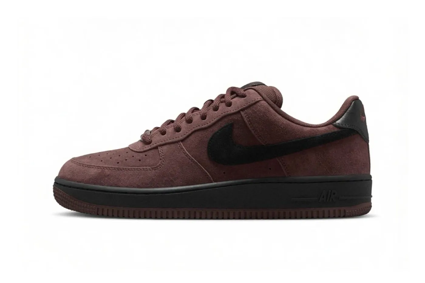 Nike SB Air Force 1 Low 最新「Light Chocolate」配色鞋款亮相