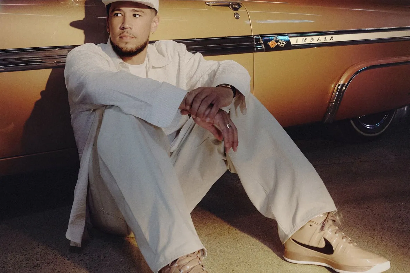 Nike 与 Chevrolet 联手 Devin Booker 推出 Impala 灵感 Book 2 系列鞋款