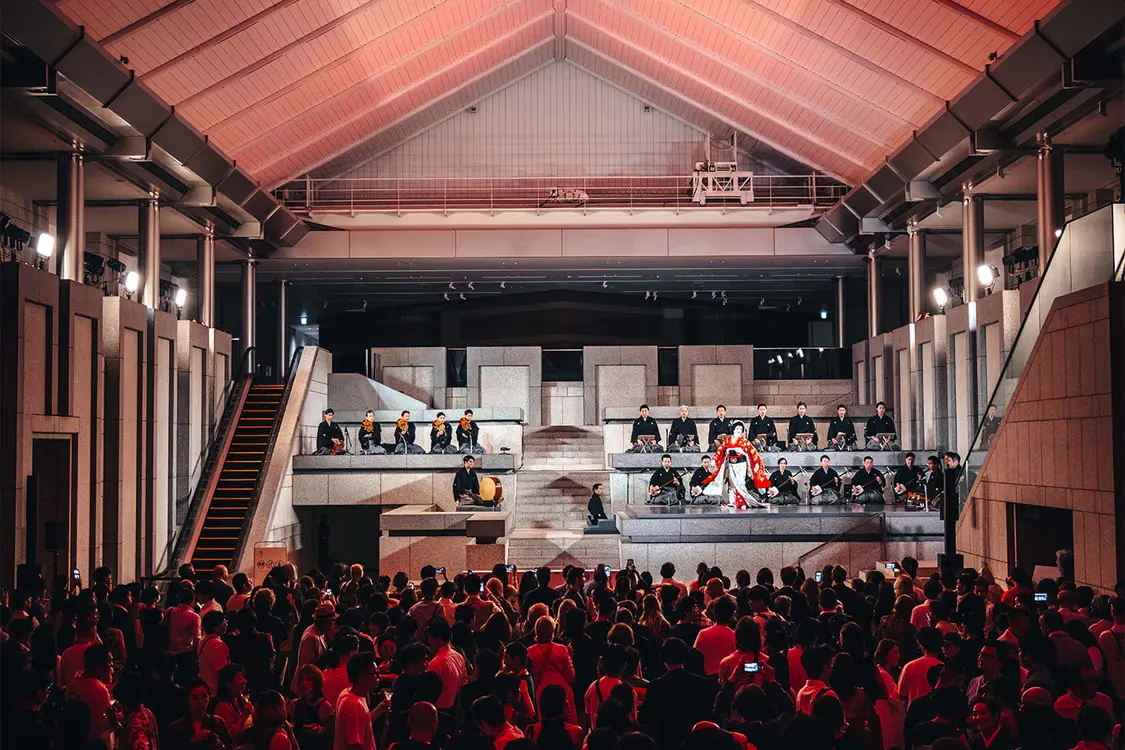 RANSHOU 于东京 National Theatre 重开期间呈献《FUTURE HISTORY》展览