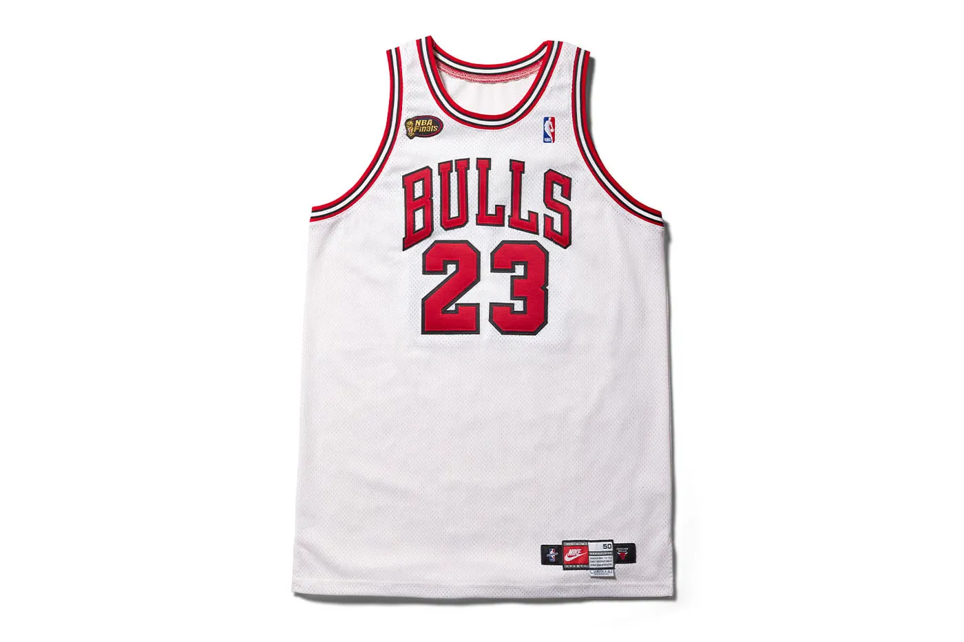 Michael Jordan 1998 年 NBA 总决赛第 3 战实战球衣将于 Pharrell 的 JOOPITER 拍卖