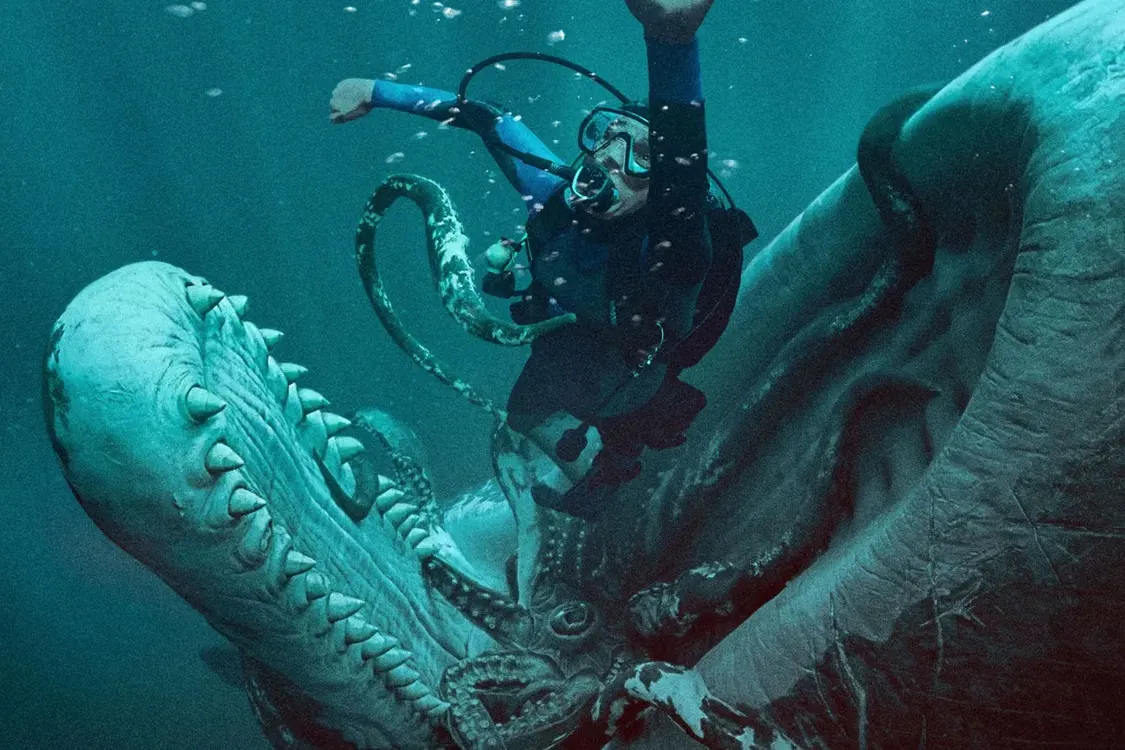 Austin Abrams 在《Whalefall》官方预告中受困抹香鲸体内，为求生而战