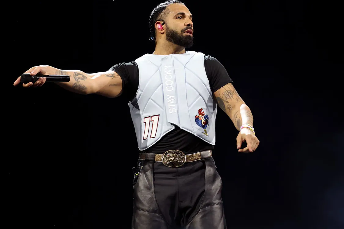 Drake 推出超现实电影《Fear of Missing Out》后确认 2027 年巡回演唱会计划