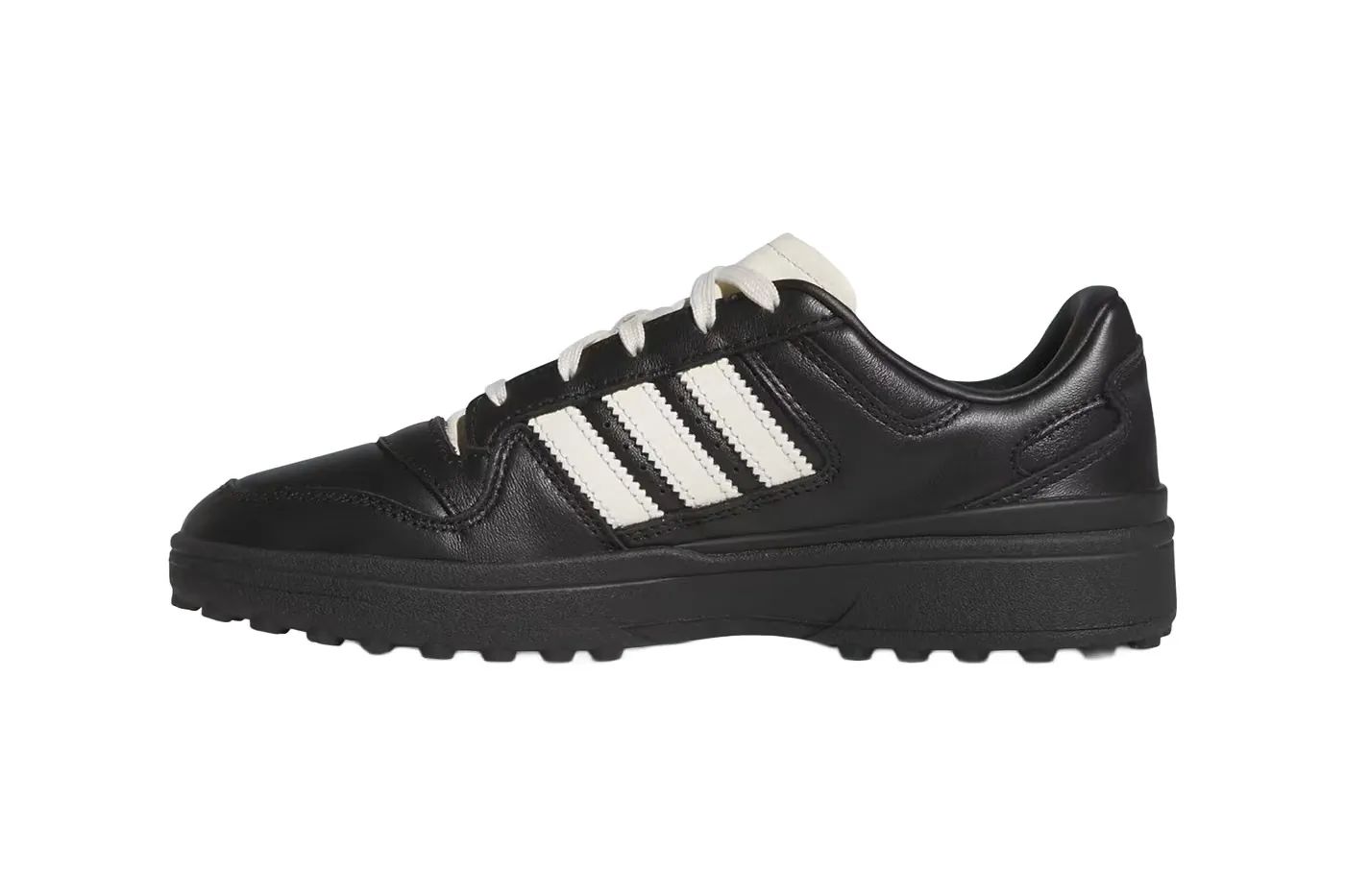 adidas Forum SQ Trainer 以方头设计重塑经典篮球鞋轮廓