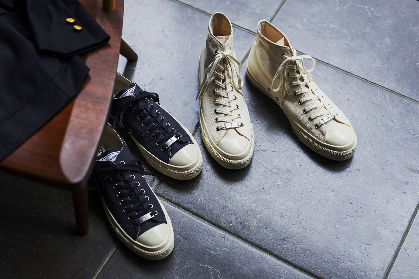 Brooks Brothers 与 Converse 联手重塑 All Star Aged 鞋款