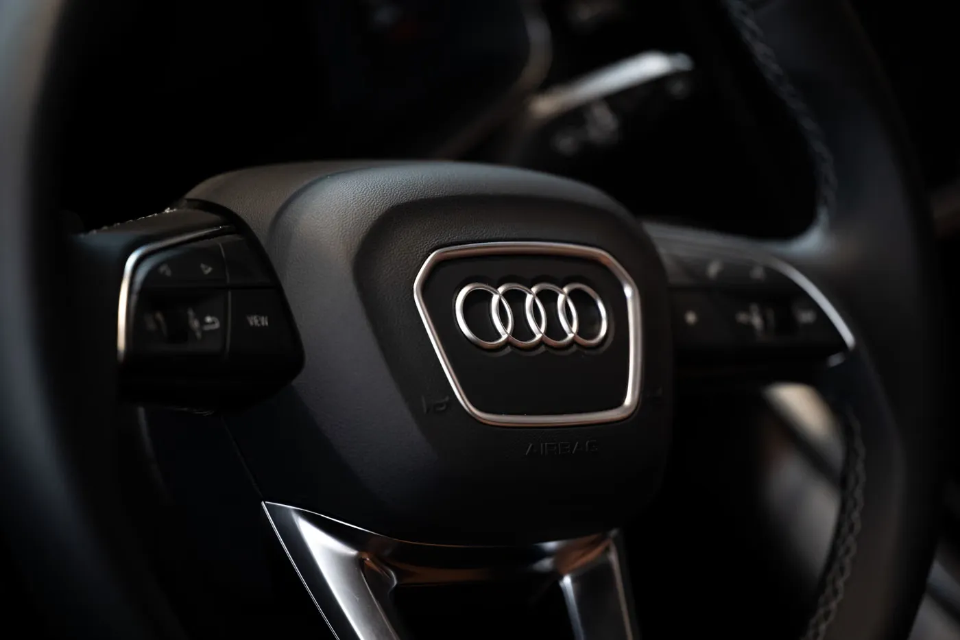 Audi 申请新专利：为未来电动车加入火花、气味与模拟 Turbo 迟滞效果