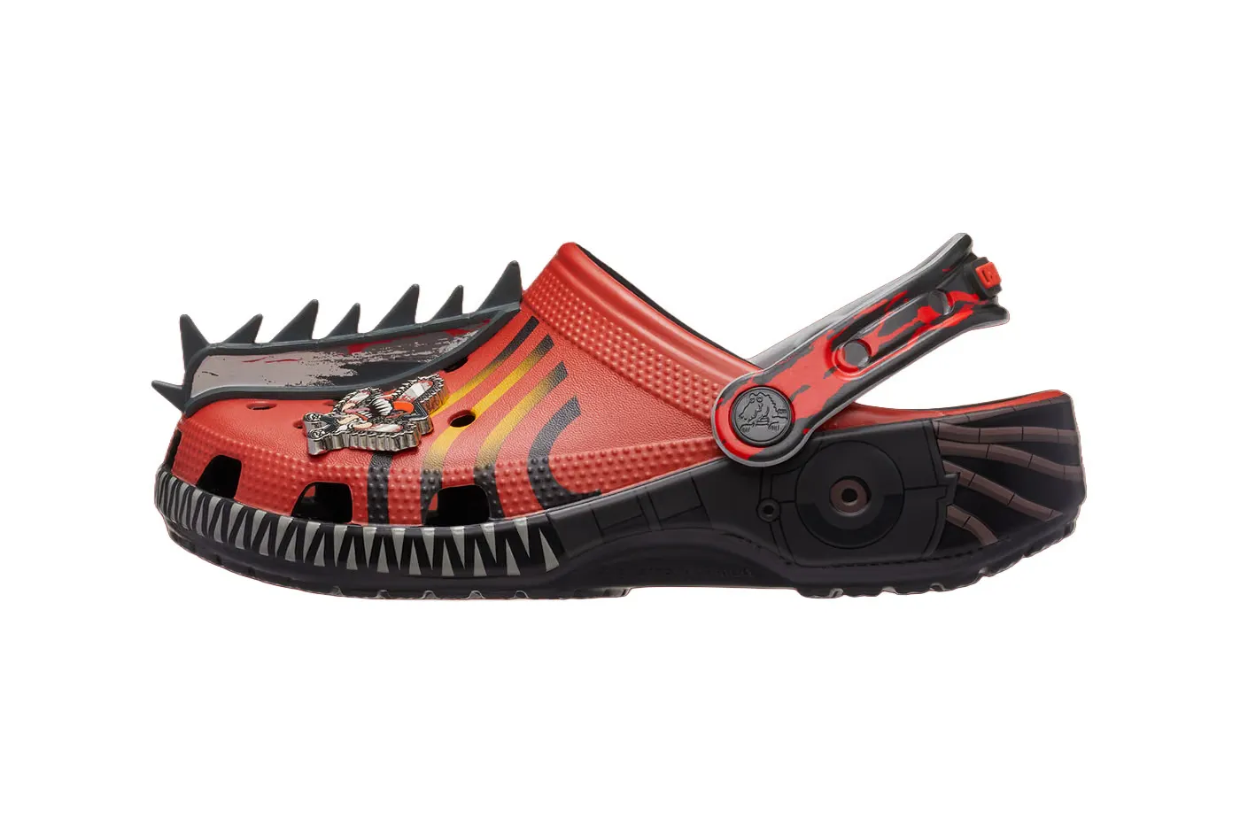Crocs 为《Chainsaw Man》打造四款截然不同的 Classic Clog 联乘鞋款