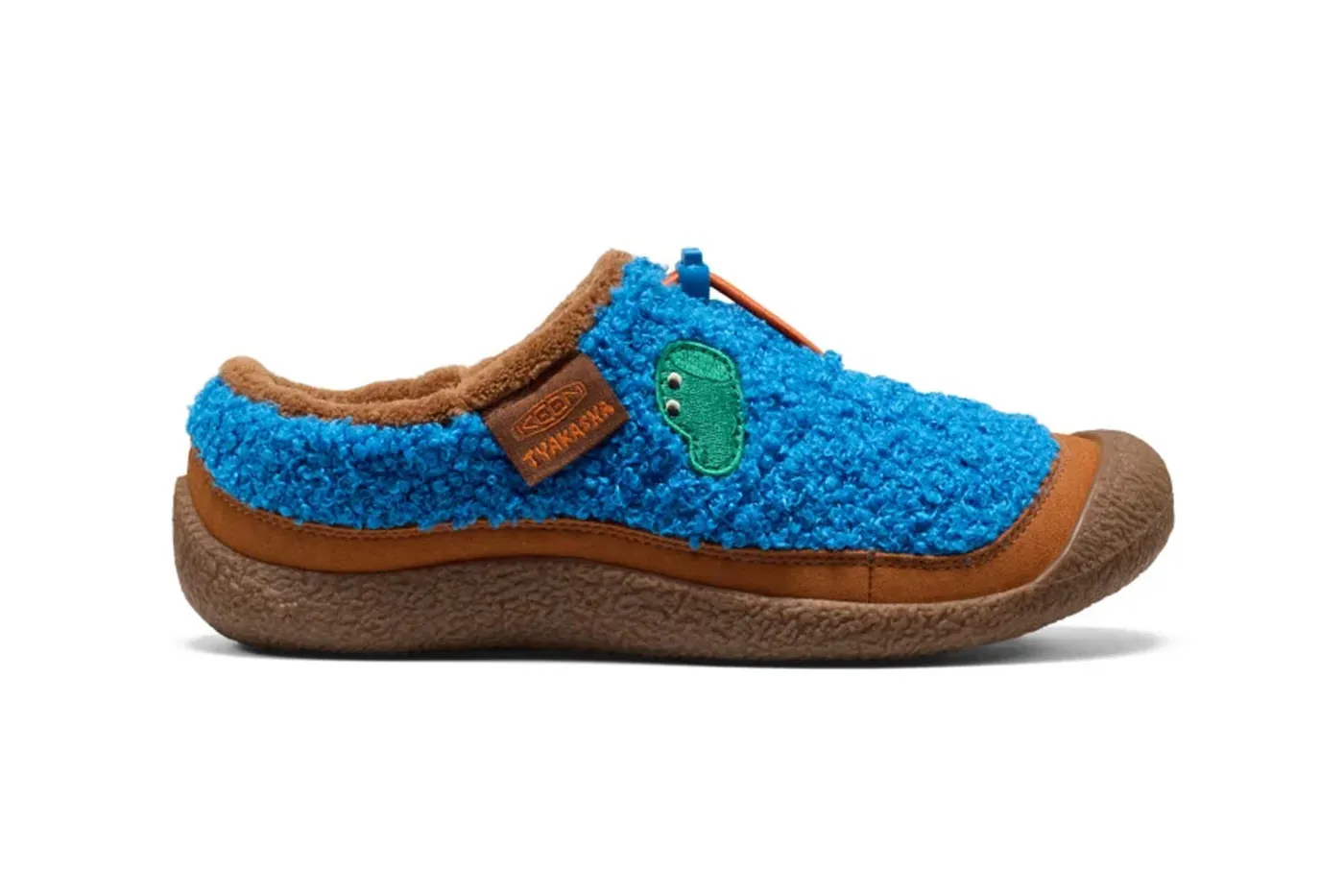 KEEN 携手 TYAKASHA 联乘推出不对称设计 Howser III Slide 鞋款