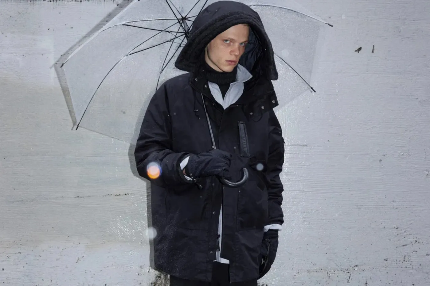 White Mountaineering × Alpha Industries 将三大军事经典融入两款混合式外套